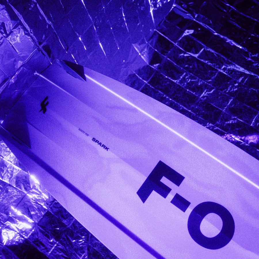 F-One Spark Carbon Twin Tip Board for sale. Watersports Warehouse, Cape Town