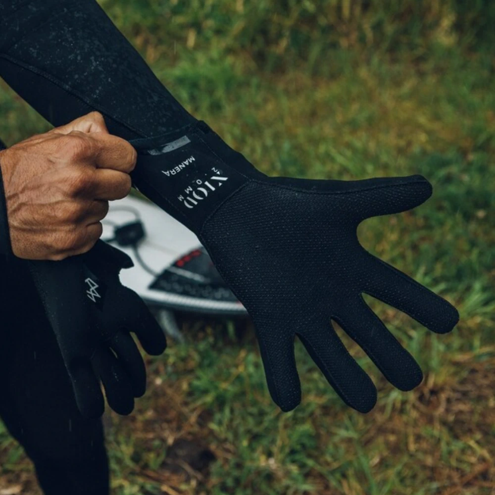 Manera X10D 2mm Gloves for sale. Watersports Warehouse, Cape Town